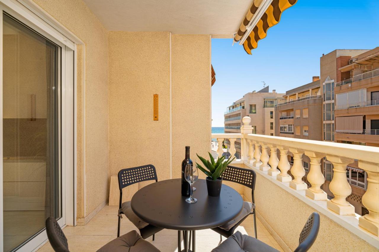 شقة Torrevieja Playa Del Cura Con Vista Al Mar المظهر الخارجي الصورة